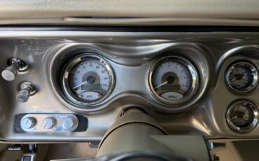 Plymouth-Road-Runner-1971-34