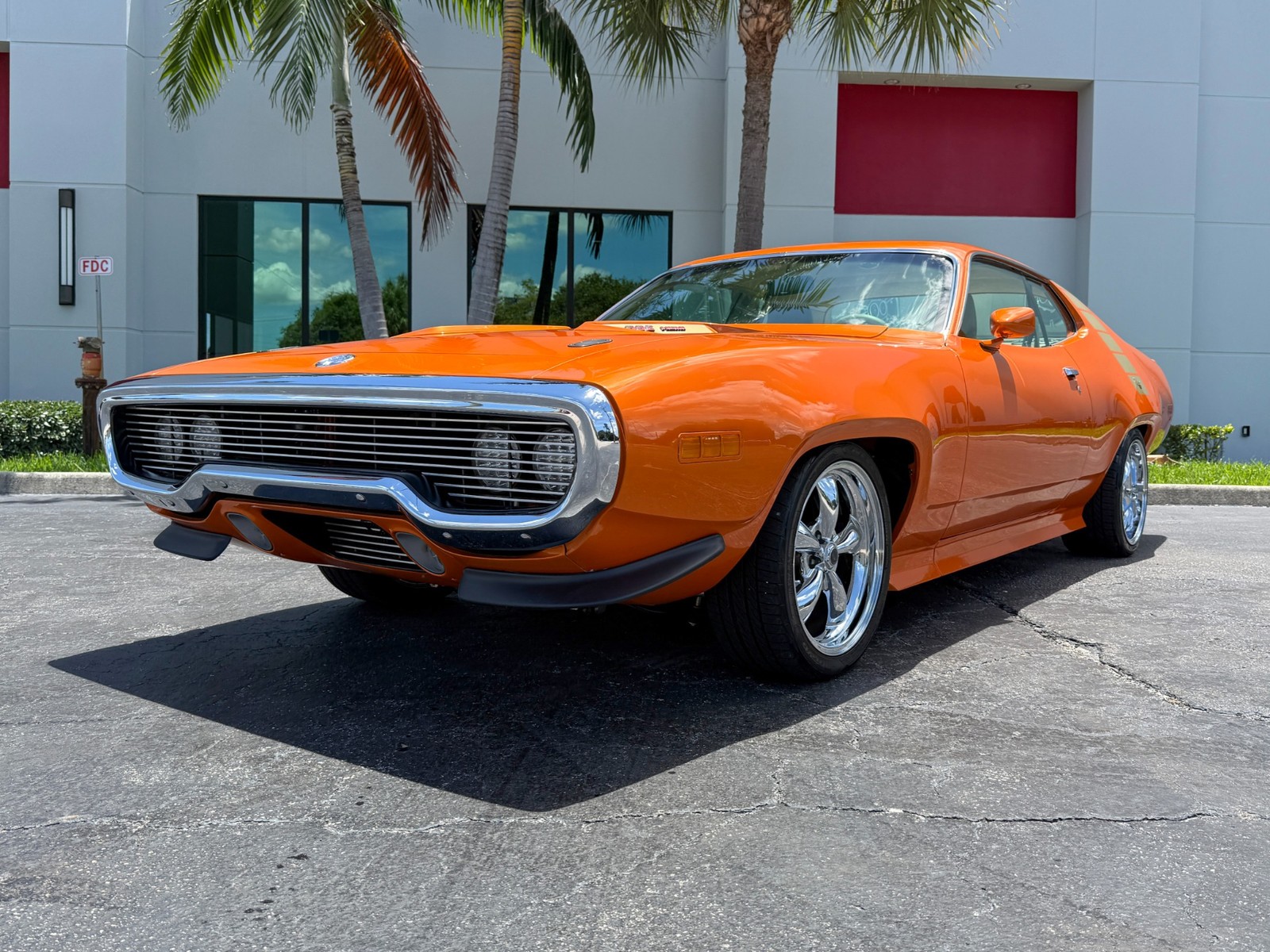 Plymouth-Road-Runner-1971-9