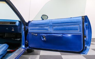 Plymouth-Road-Runner-1971-Coupe-17