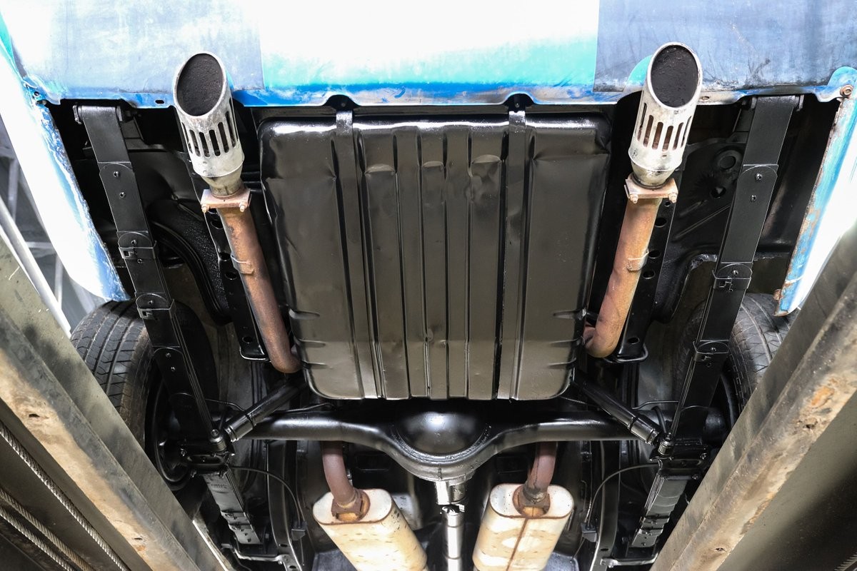 Plymouth-Road-Runner-1971-Coupe-25