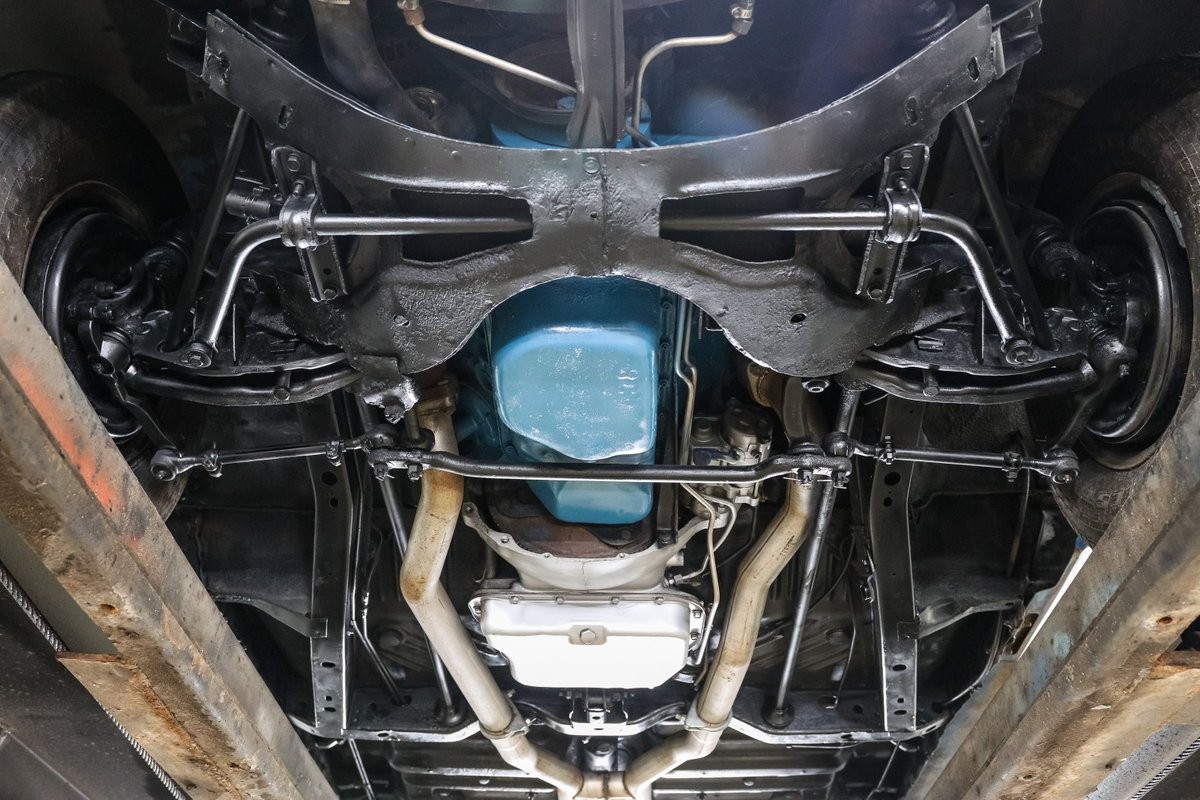 Plymouth-Road-Runner-1971-Coupe-30