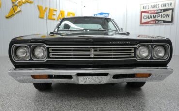 Plymouth-Road-runner-1969-Black-Velvet-Black-23