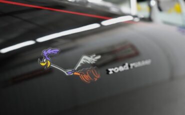 Plymouth-Road-runner-1969-Black-Velvet-Black-24