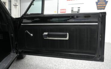 Plymouth-Road-runner-1969-Black-Velvet-Black-29