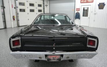 Plymouth-Road-runner-1969-Black-Velvet-Black-32