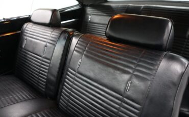 Plymouth-Road-runner-1969-Black-Velvet-Black-49