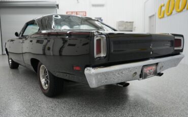 Plymouth-Road-runner-1969-Black-Velvet-Black-7
