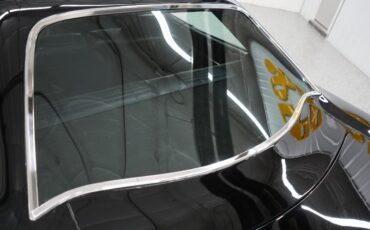 Plymouth-Road-runner-1969-Black-Velvet-Black-8