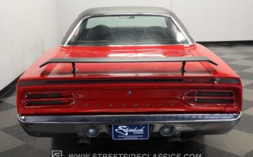 Plymouth-Road-runner-1970-Rally-Red-Black-15