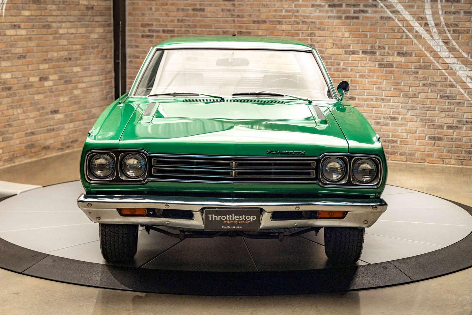 Plymouth-Roadrunner-1969-Other-1