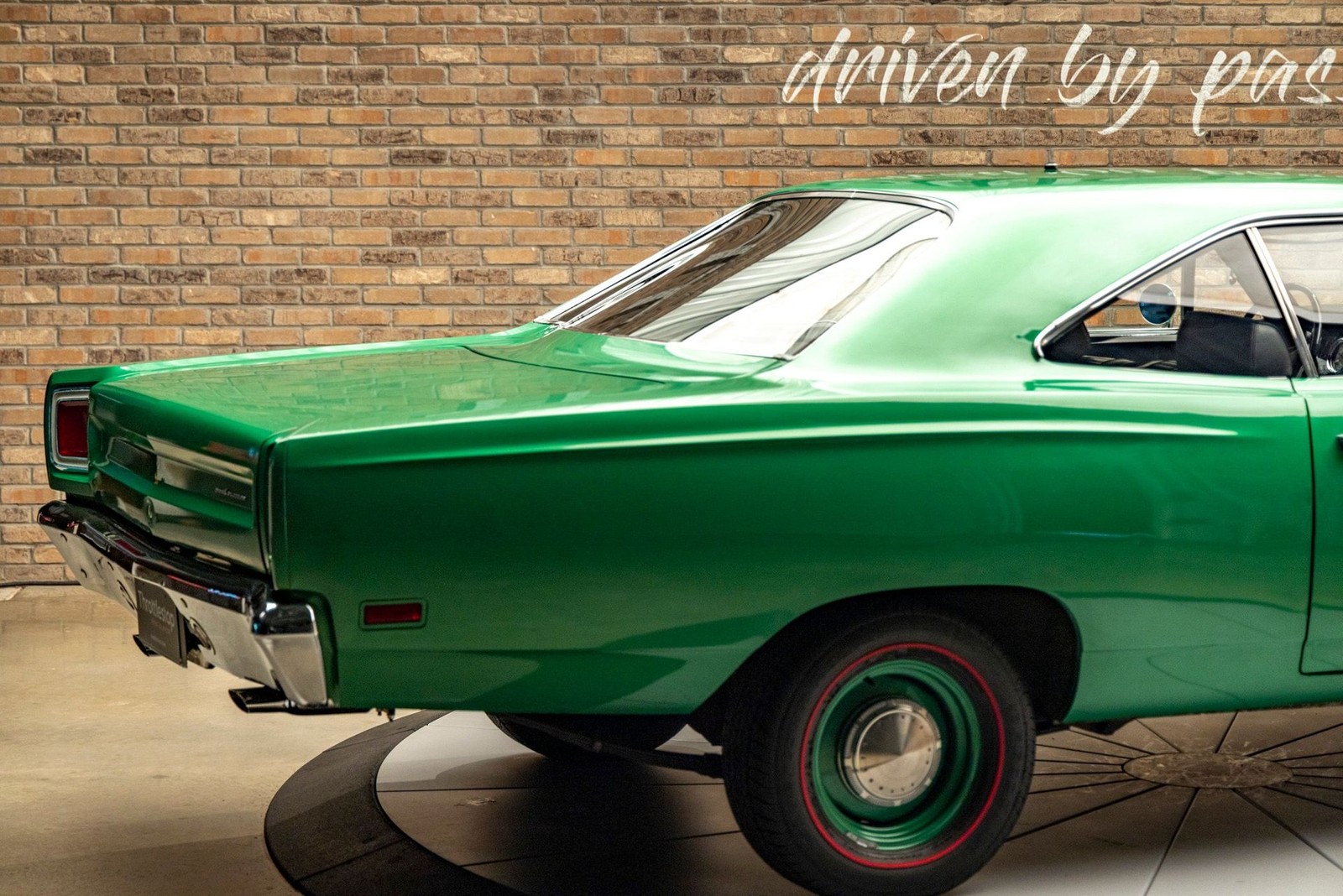Plymouth-Roadrunner-1969-Other-12