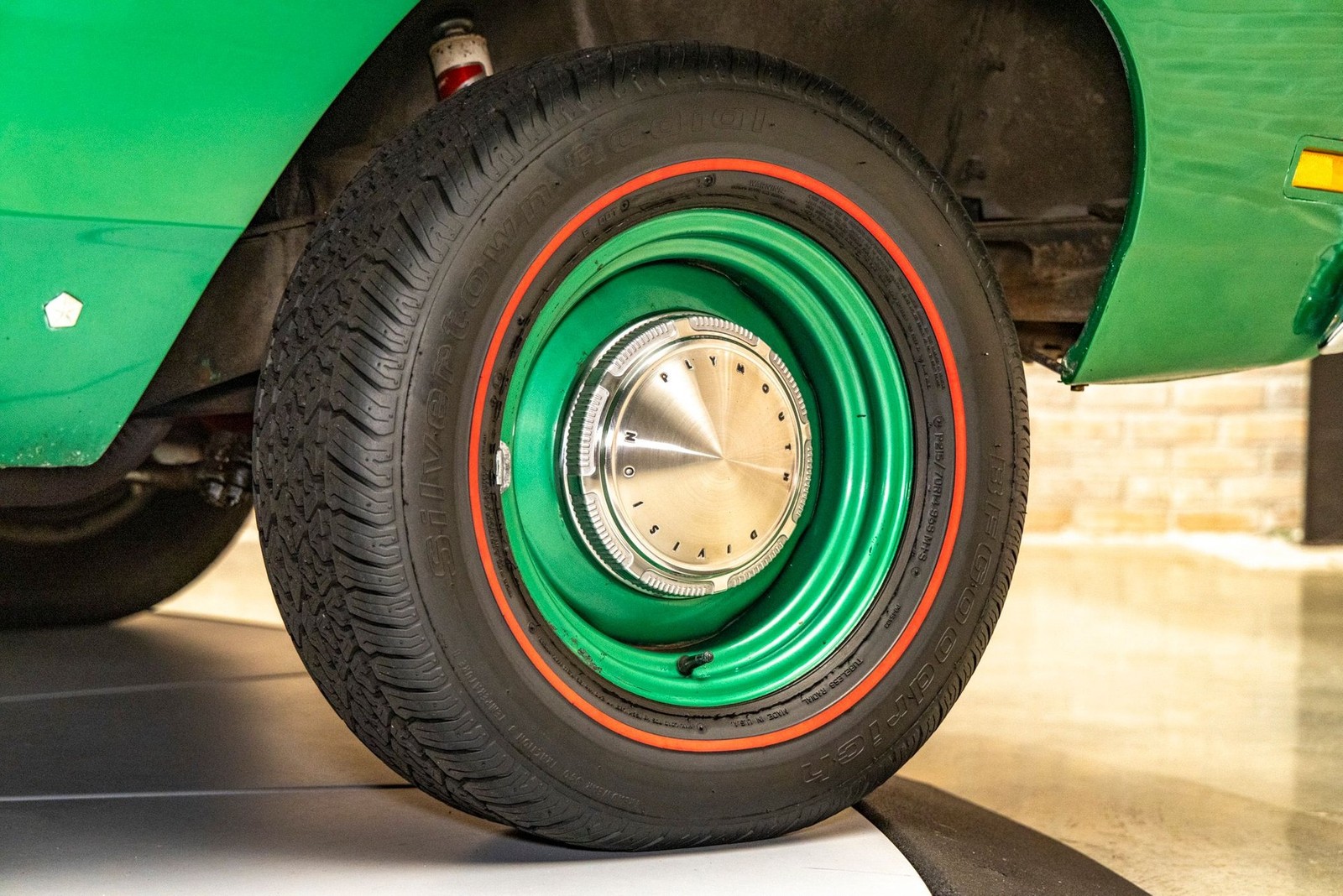 Plymouth-Roadrunner-1969-Other-17