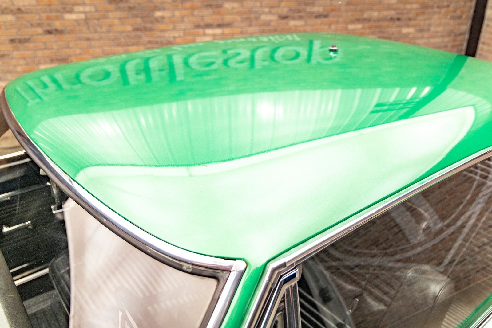 Plymouth-Roadrunner-1969-Other-18