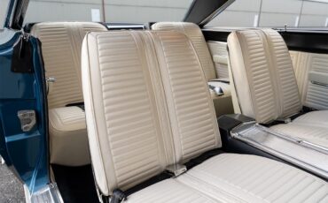 Plymouth-Satellite-1967-Bright-Blue-Pearl-White-51