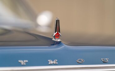 Plymouth-Satellite-1967-Bright-Blue-Pearl-White-80