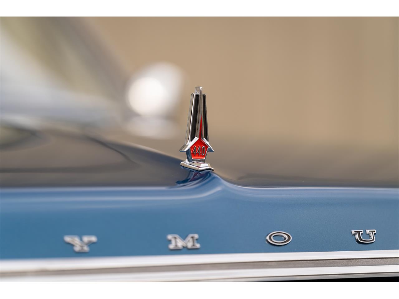 Plymouth-Satellite-1967-Bright-Blue-Pearl-White-80