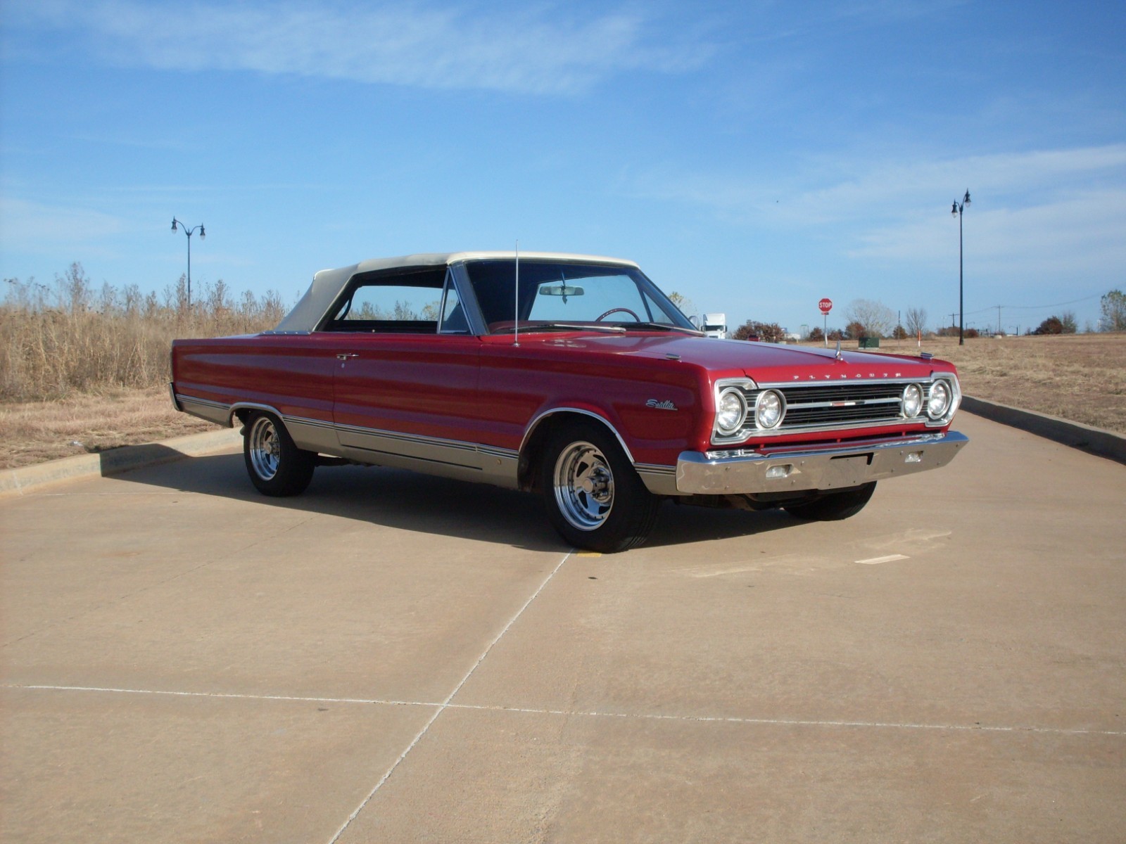 Plymouth-Satellite-1967-Convertible-3