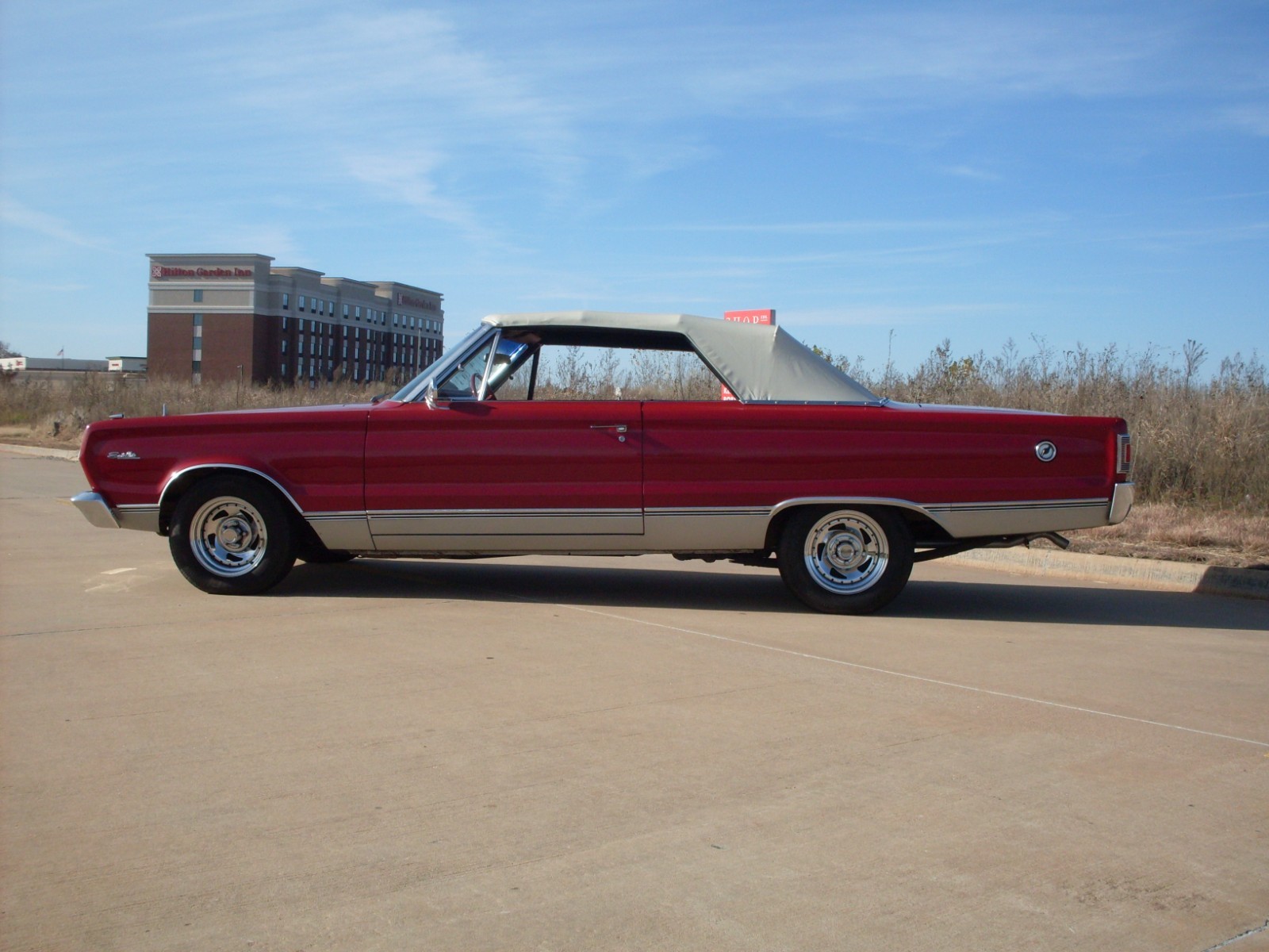 Plymouth-Satellite-1967-Convertible-6