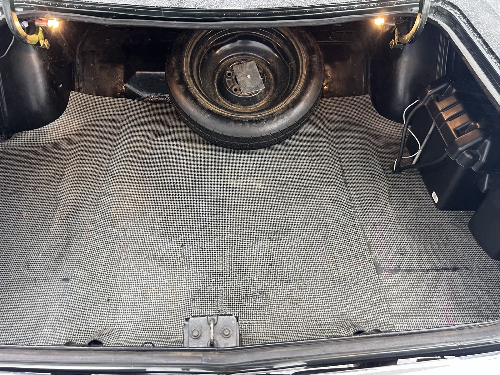 Plymouth-Satellite-1968-20