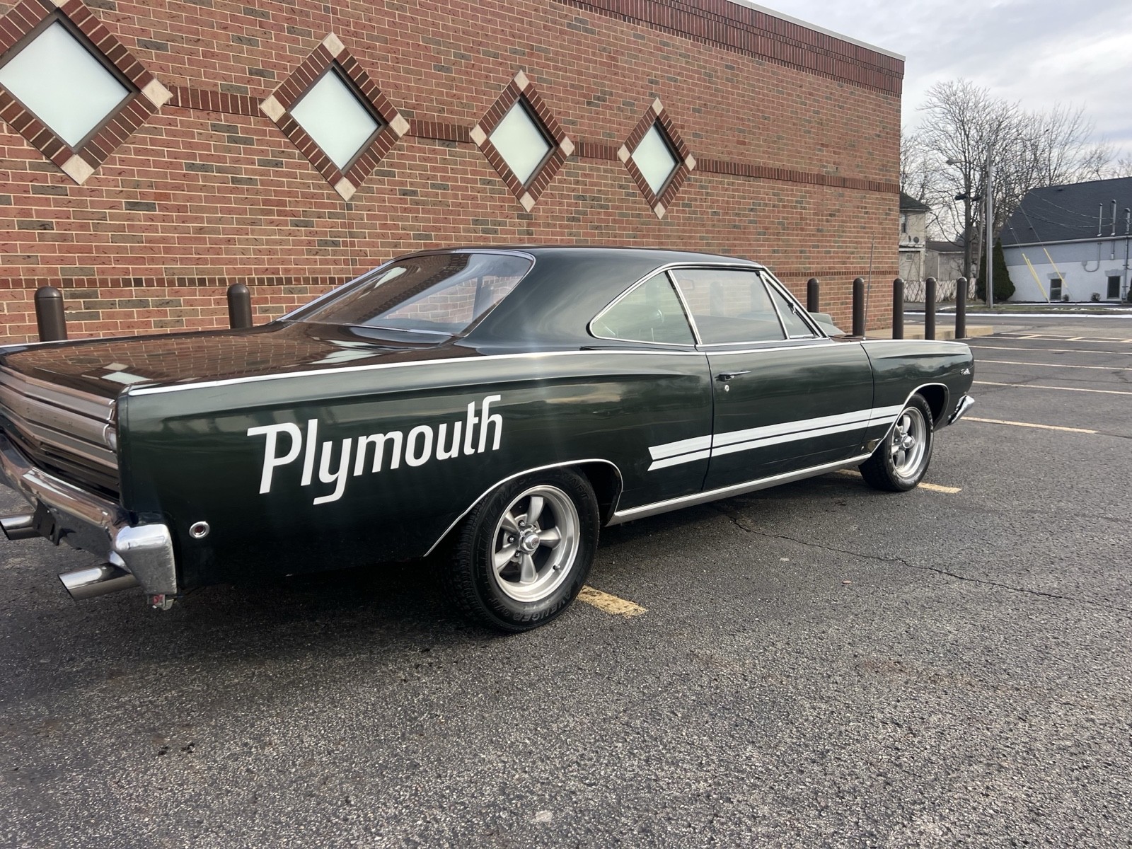 Plymouth-Satellite-1968-3