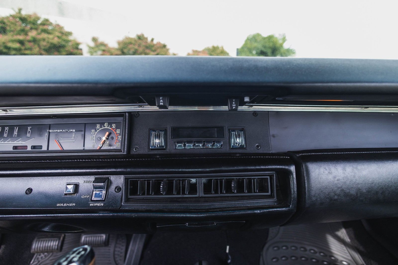Plymouth-Satellite-1969-2D-Hardtop-30
