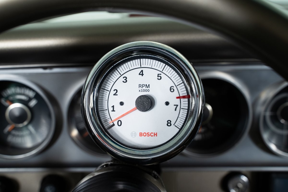 Plymouth-Savoy-1964-Coupe-26