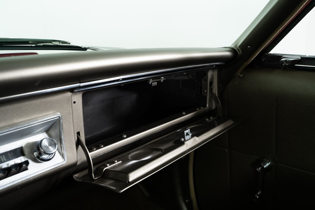 Plymouth-Savoy-1964-Coupe-37