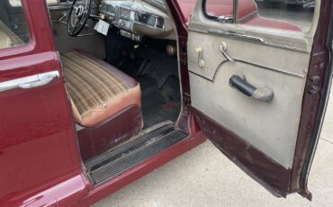 Plymouth-Sedan-1948-Sedan-11