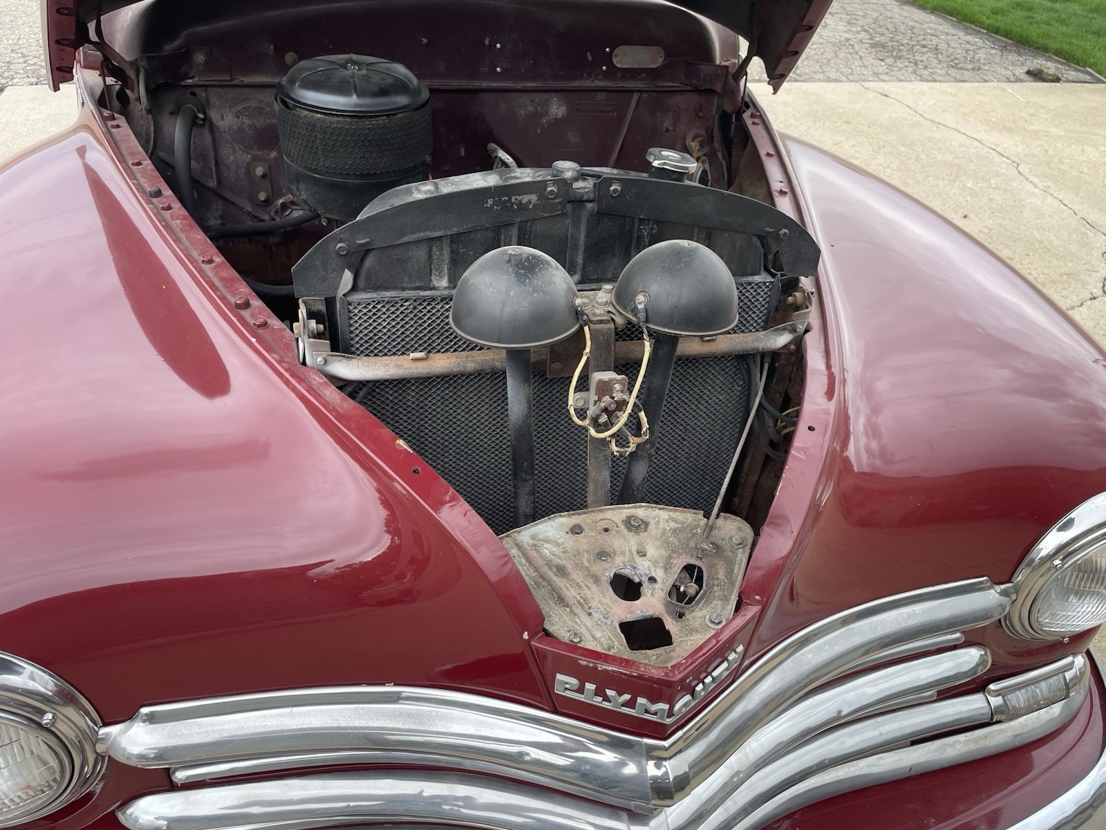 Plymouth-Sedan-1948-Sedan-5