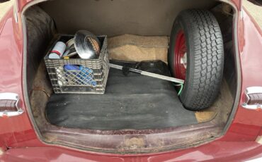 Plymouth-Sedan-1948-Sedan-7