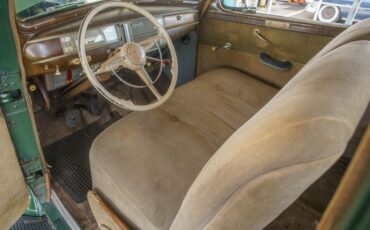 Plymouth-Special-Deluxe-1941-12