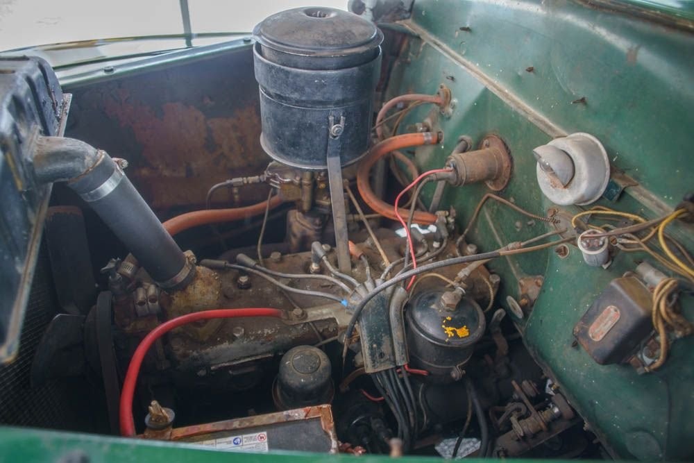 Plymouth-Special-Deluxe-1941-18