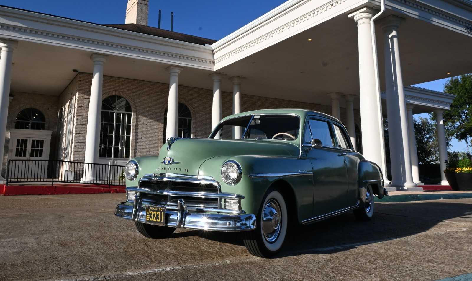 Plymouth-Special-Deluxe-1950-Coupe-1