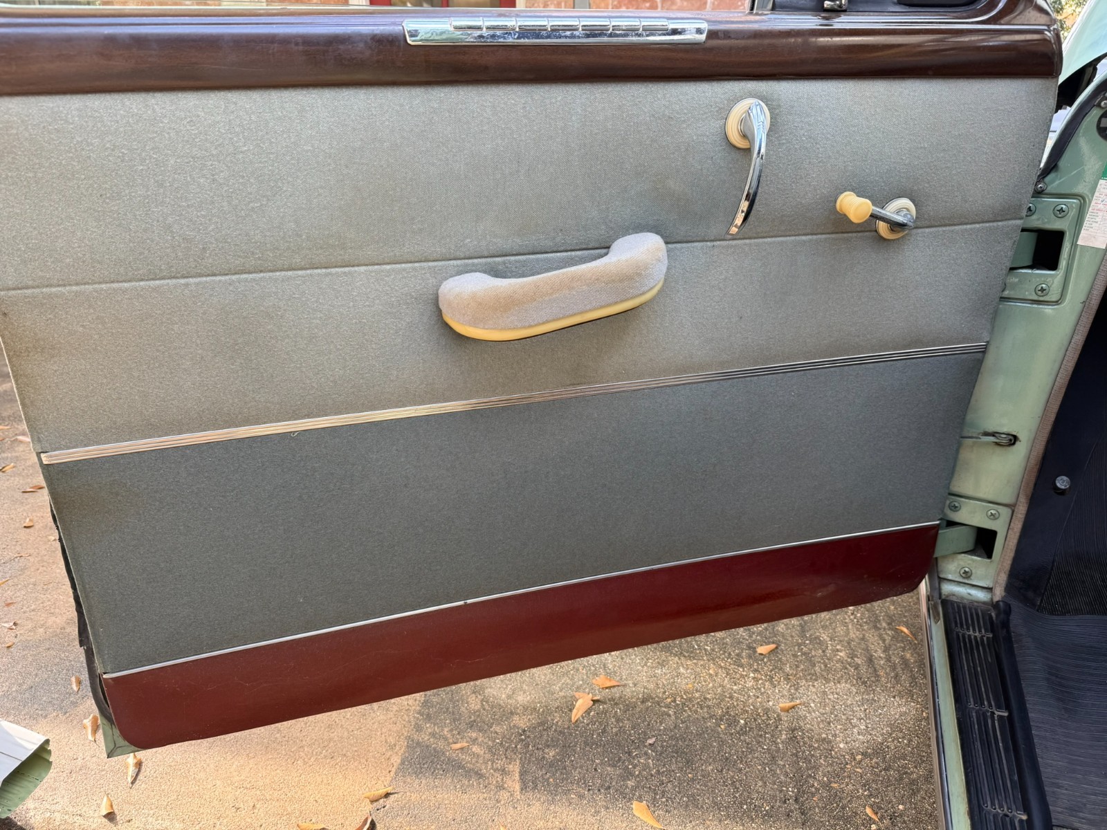 Plymouth-Special-Deluxe-1950-Coupe-11