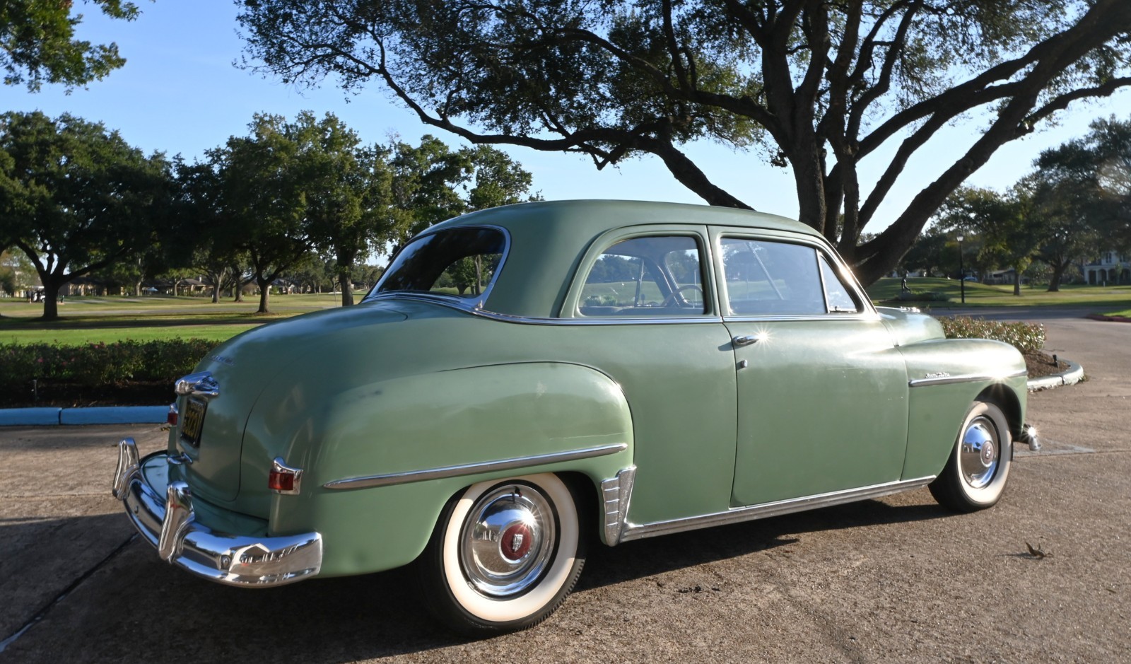 Plymouth-Special-Deluxe-1950-Coupe-4