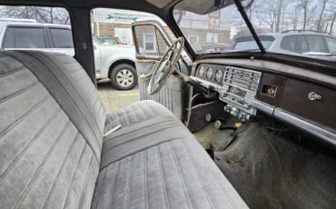 Plymouth-Special-deluxe-1949-2