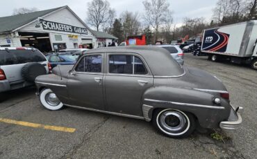 Plymouth-Special-deluxe-1949-5