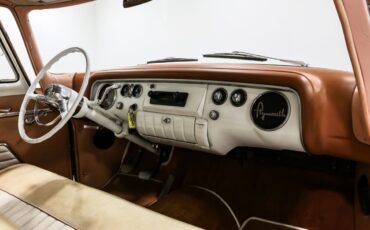 Plymouth-Suburban-Sport-1956-Station-Wagon-15