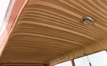 Plymouth-Suburban-Sport-1956-Station-Wagon-19