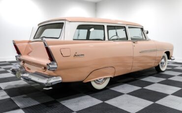 Plymouth-Suburban-Sport-1956-Station-Wagon-6