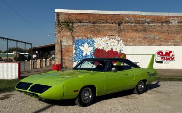 Plymouth-Superbird-1970-1