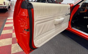 Plymouth-Volare-1977-39