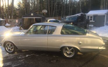 Plymouth-barracuda-1965-silver-4