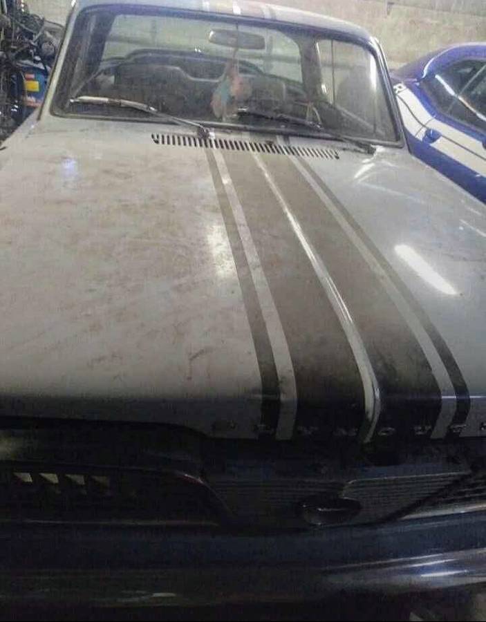 Plymouth-barracuda-1966-2