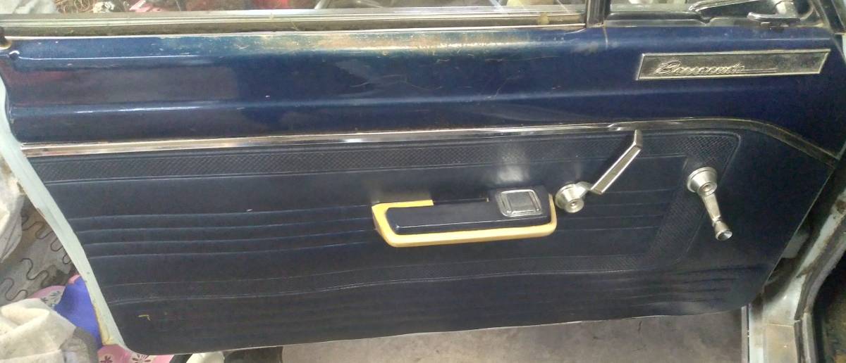 Plymouth-barracuda-1966-21