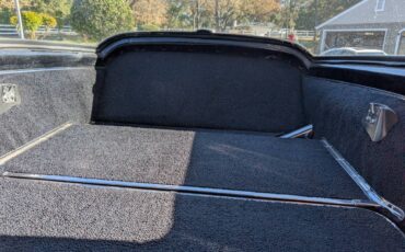 Plymouth-barracuda-1966-custom-10