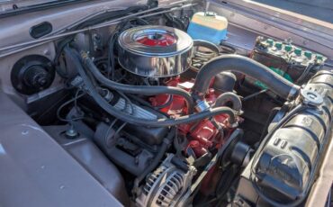 Plymouth-barracuda-1966-custom-20