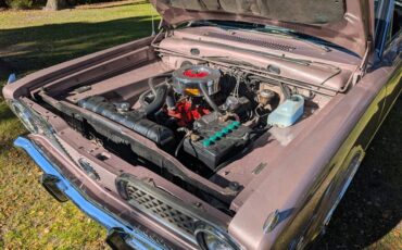 Plymouth-barracuda-1966-custom-3