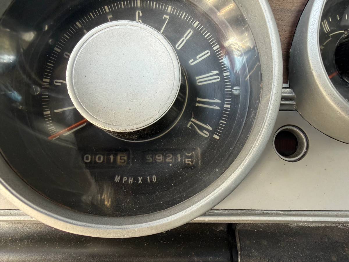 Plymouth-barracuda-1967-15