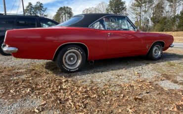 Plymouth-barracuda-1967-8